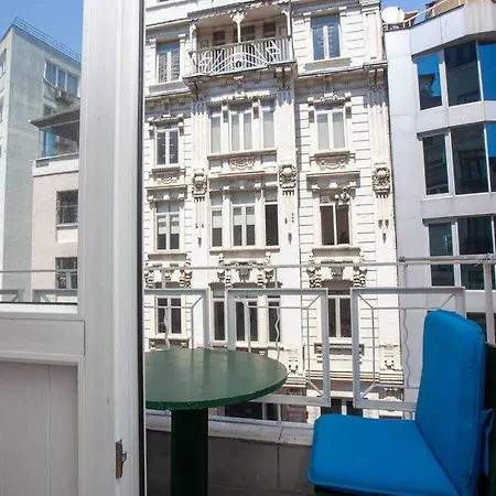 Charming In The Heart Of